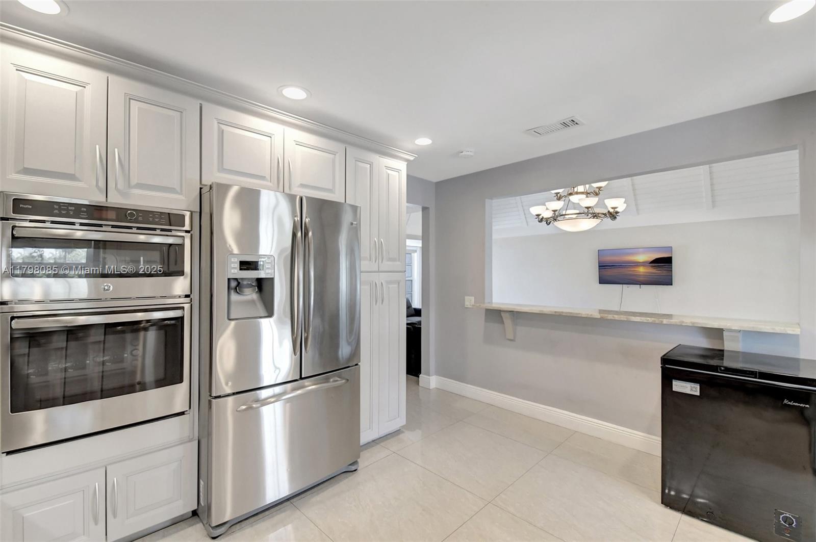 5509 Mulberry Dr, Tamarac, Florida image 12