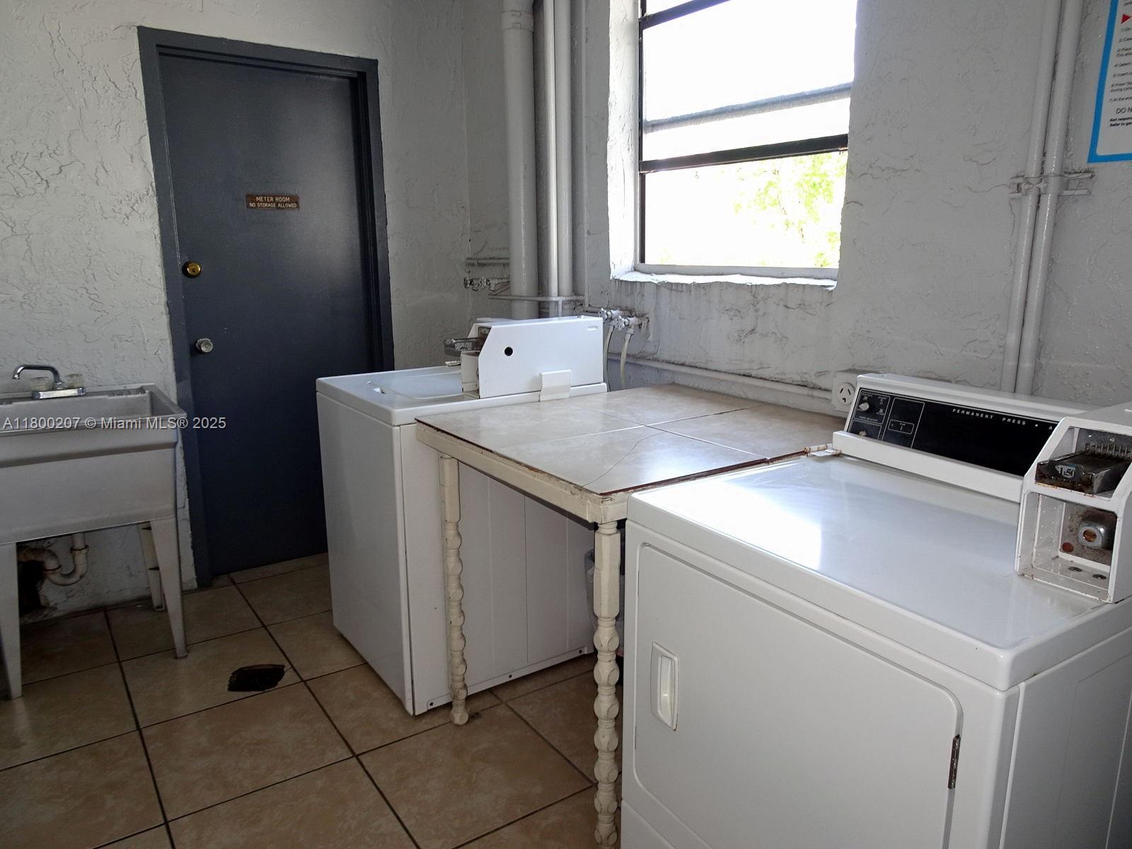 13500 NE 3rd Ct #217, North Miami, Florida image 23