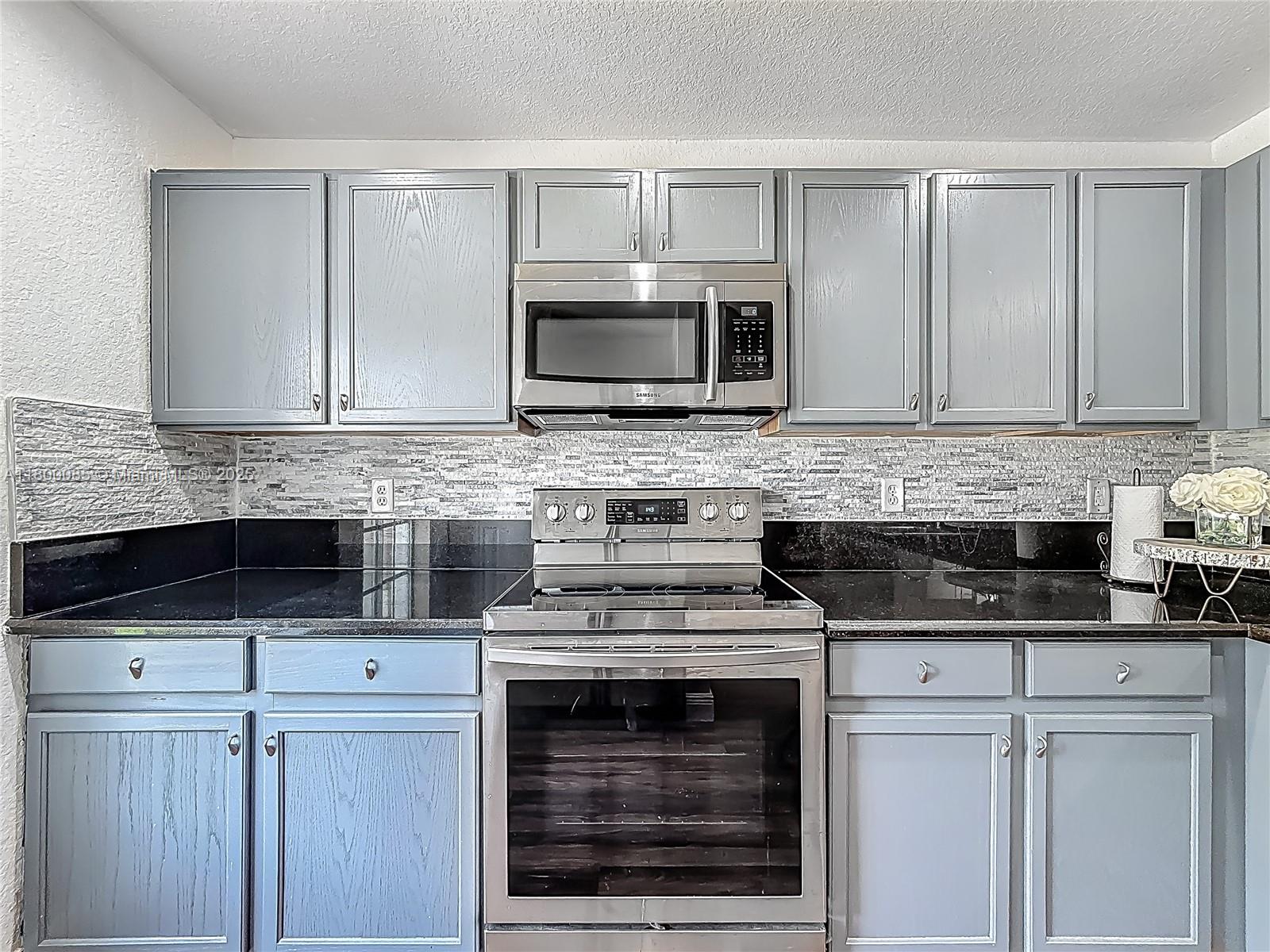 5928 Glasgow Way, Tamarac, Florida image 5