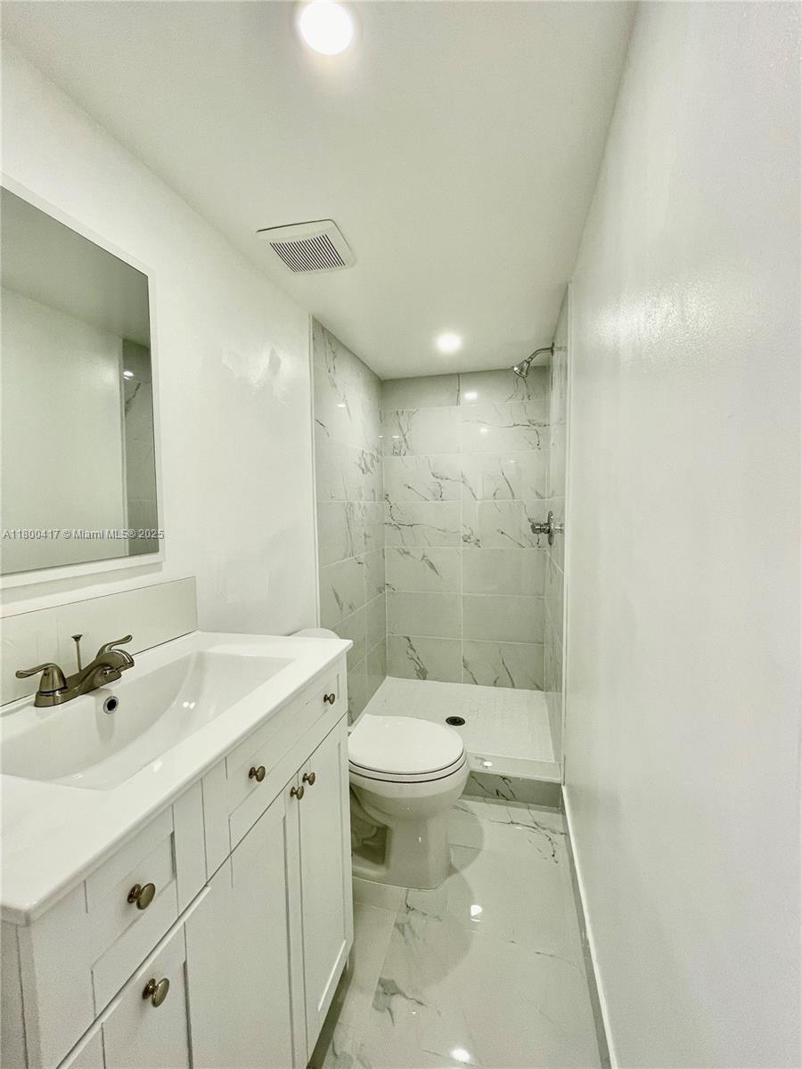 Residential, Boynton Beach, Florida image 25