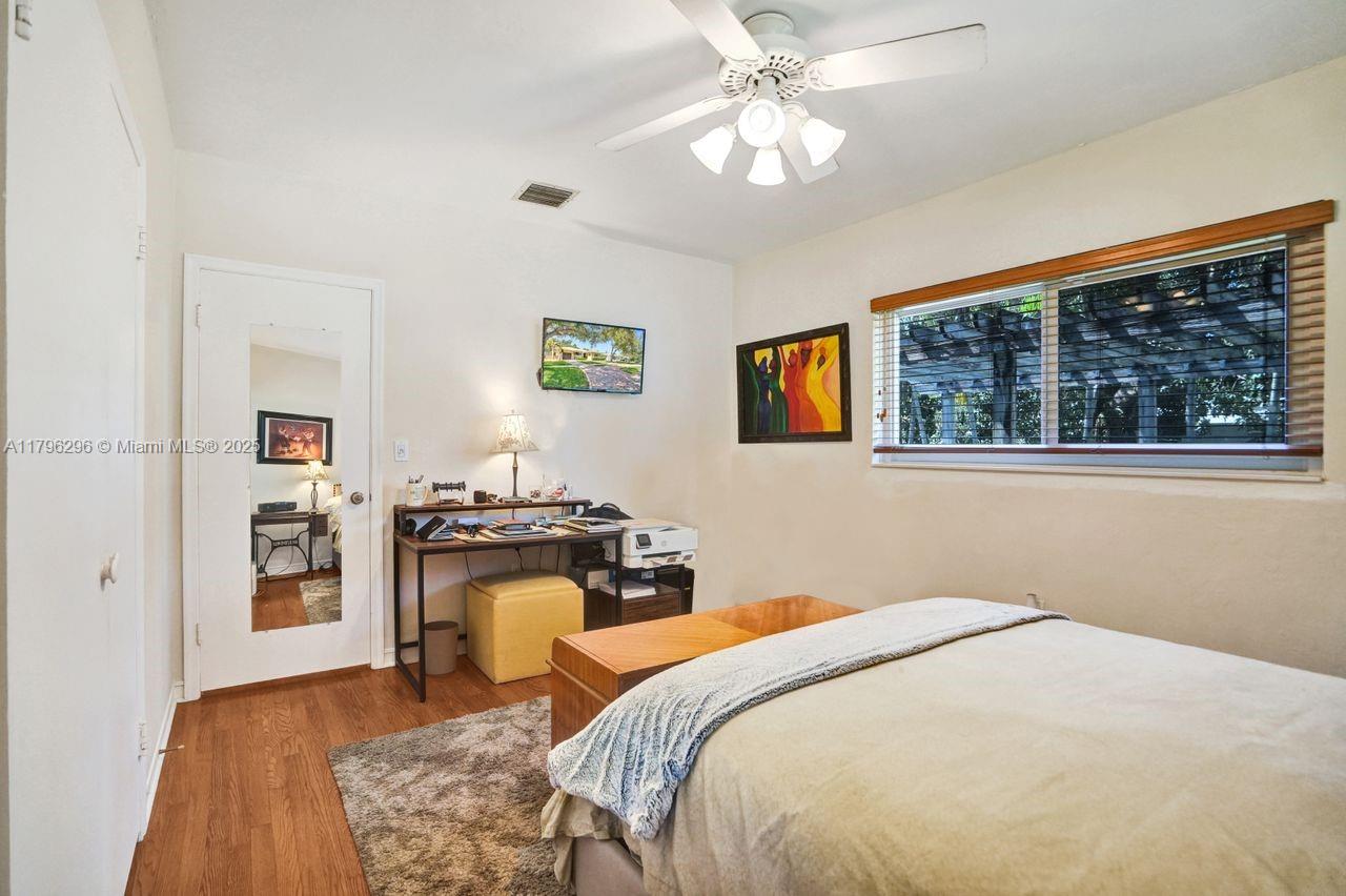 825 NE 98th St, Miami Shores, Florida image 19