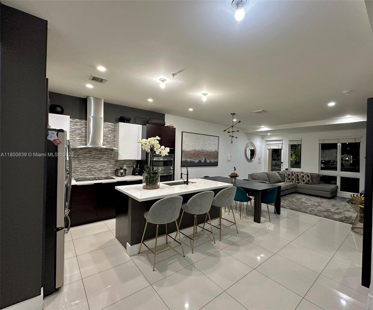 Property photo # 3