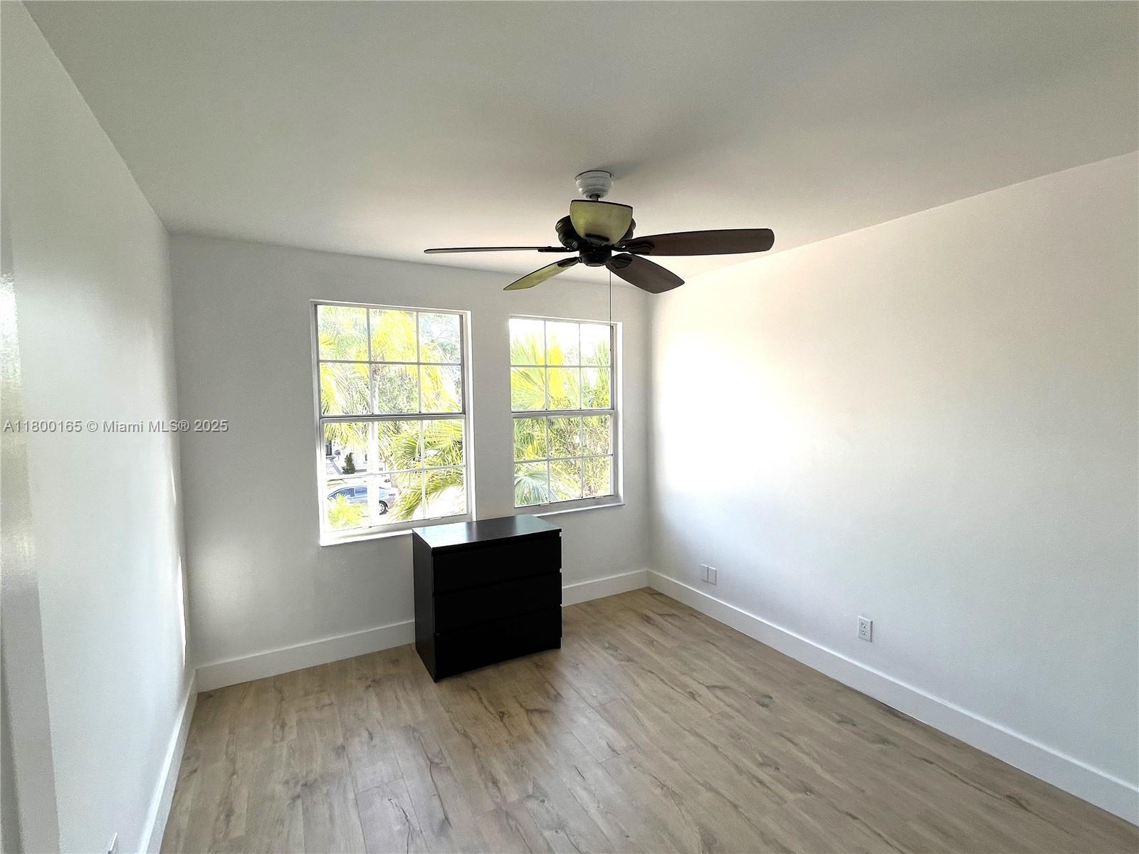 Listing Photo 23