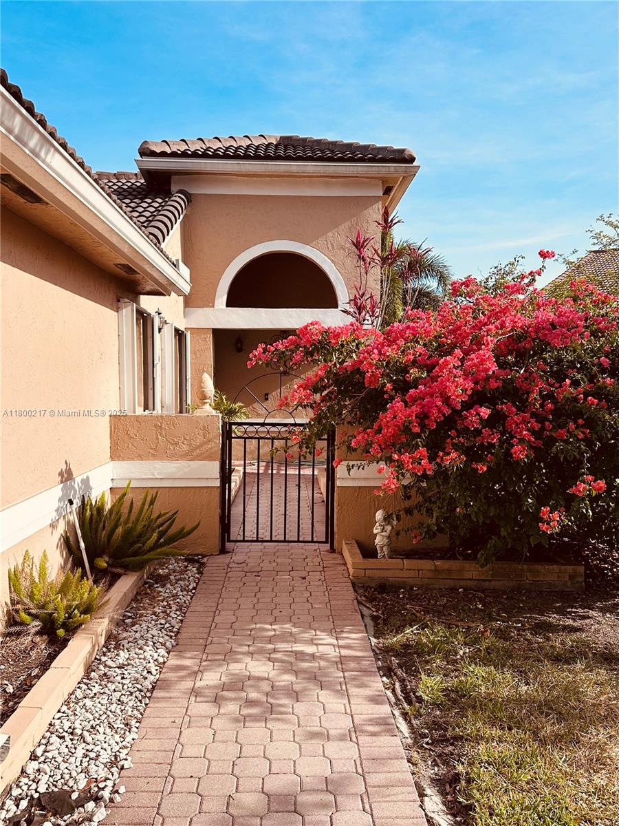 Property photo # 0