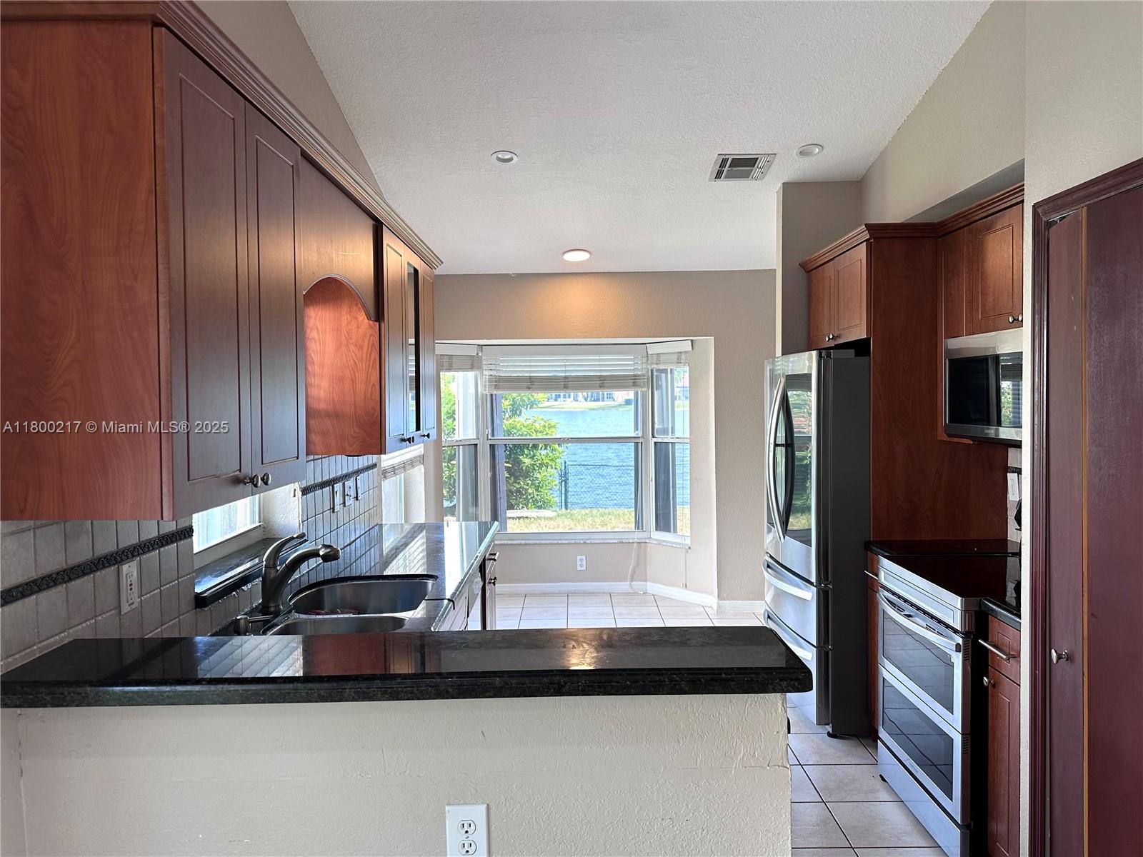 Property photo # 7