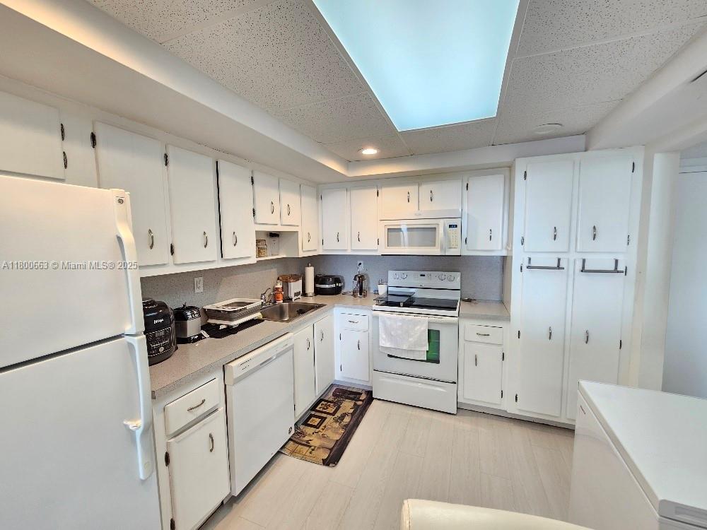 Property photo # 9