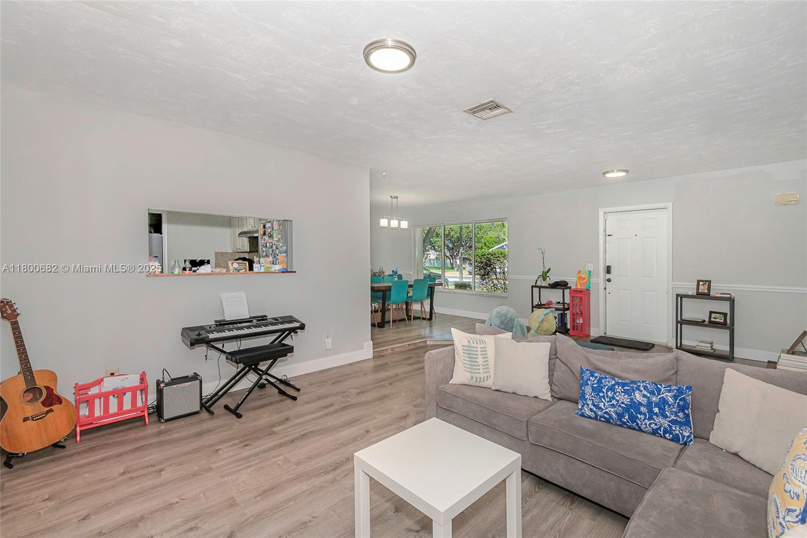 5711 SW 118th Ave, Cooper City, Florida image 5