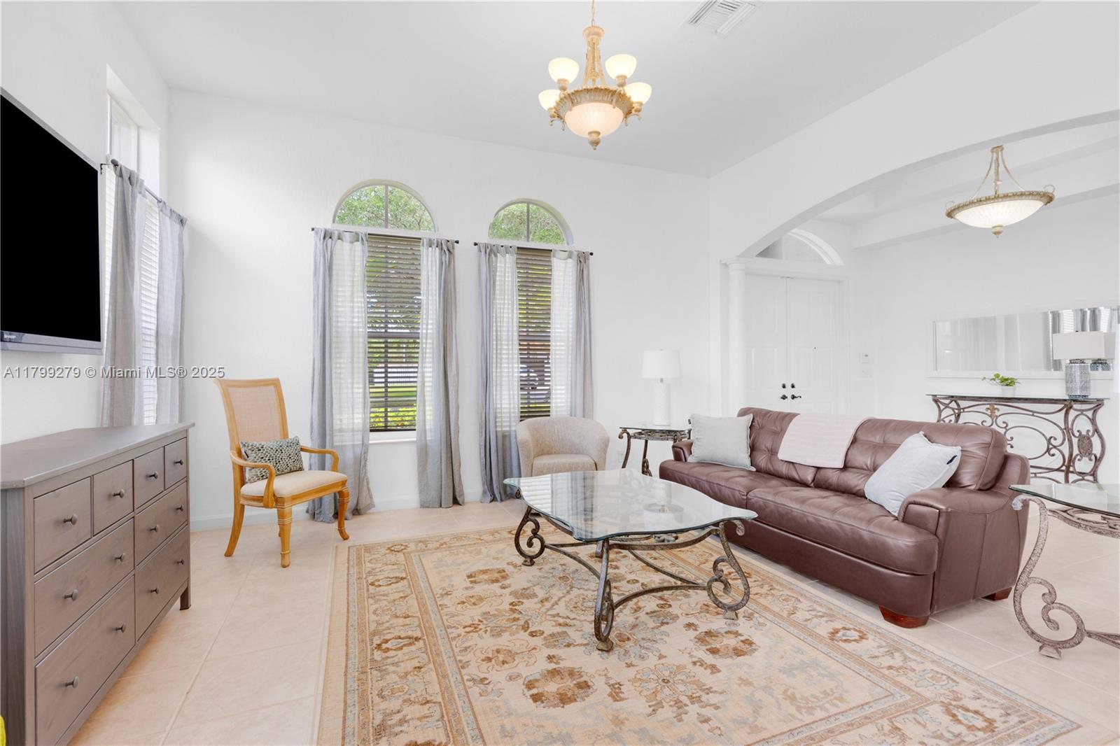 11624 Hibbs Grove Dr, Cooper City, Florida image 9