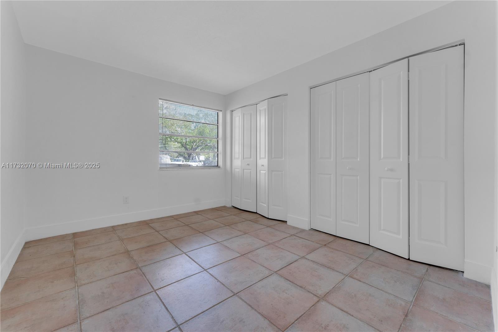 1182 N University Dr, Plantation, Florida image 23