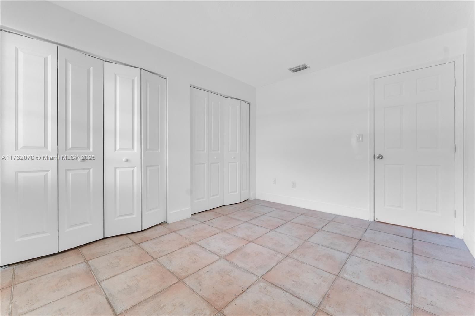 1182 N University Dr, Plantation, Florida image 24