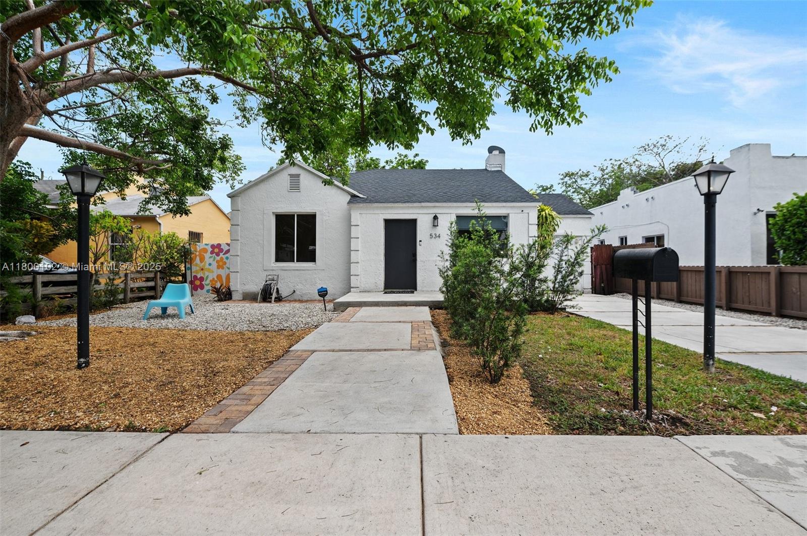 534 NW 50th St  For Sale A11800102, FL