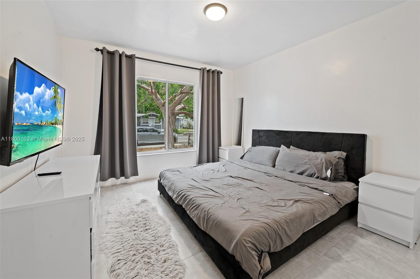 Listing Photo 17