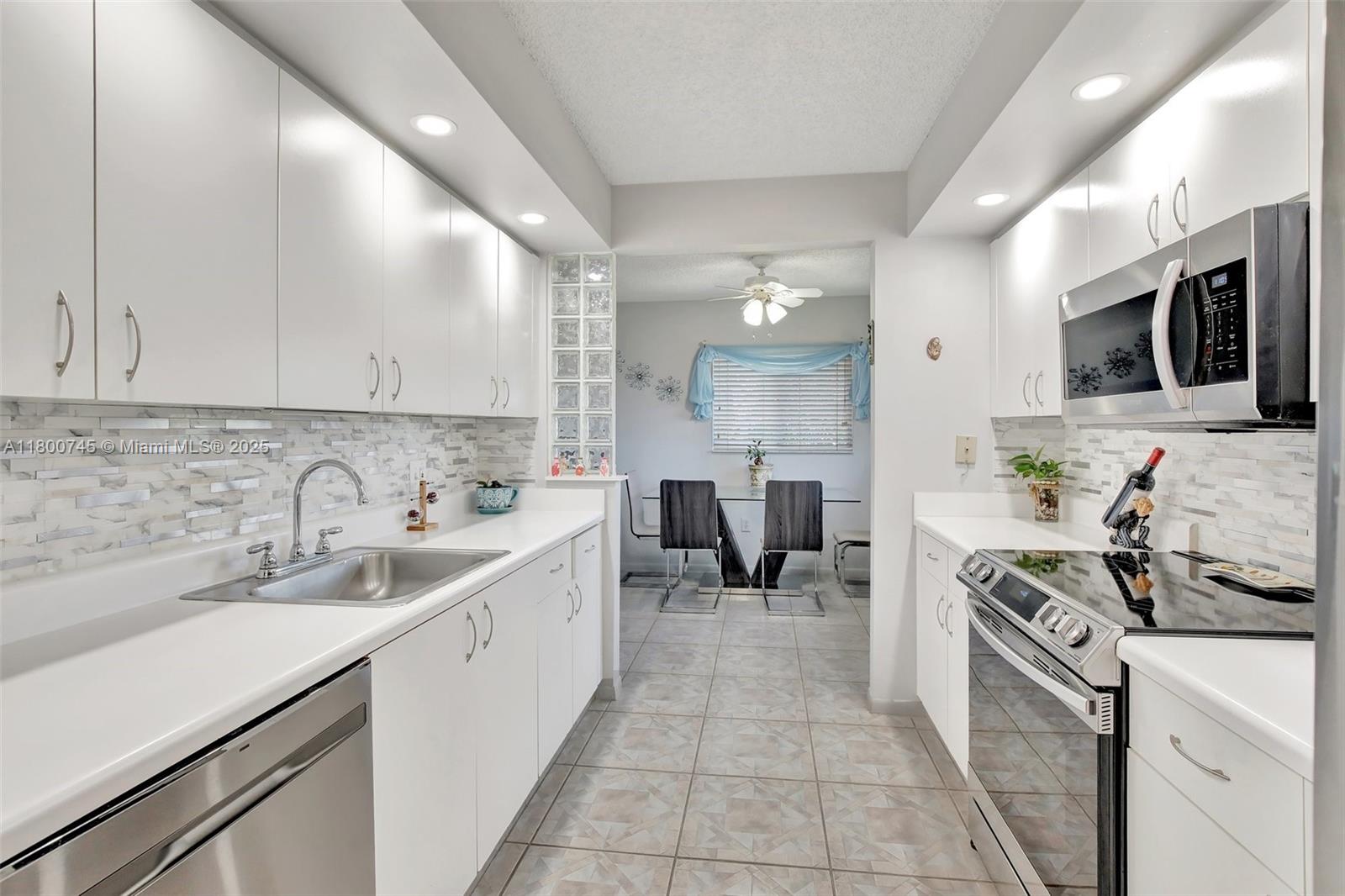 1500 SW 131st Way #401N, Pembroke Pines, Florida image 18