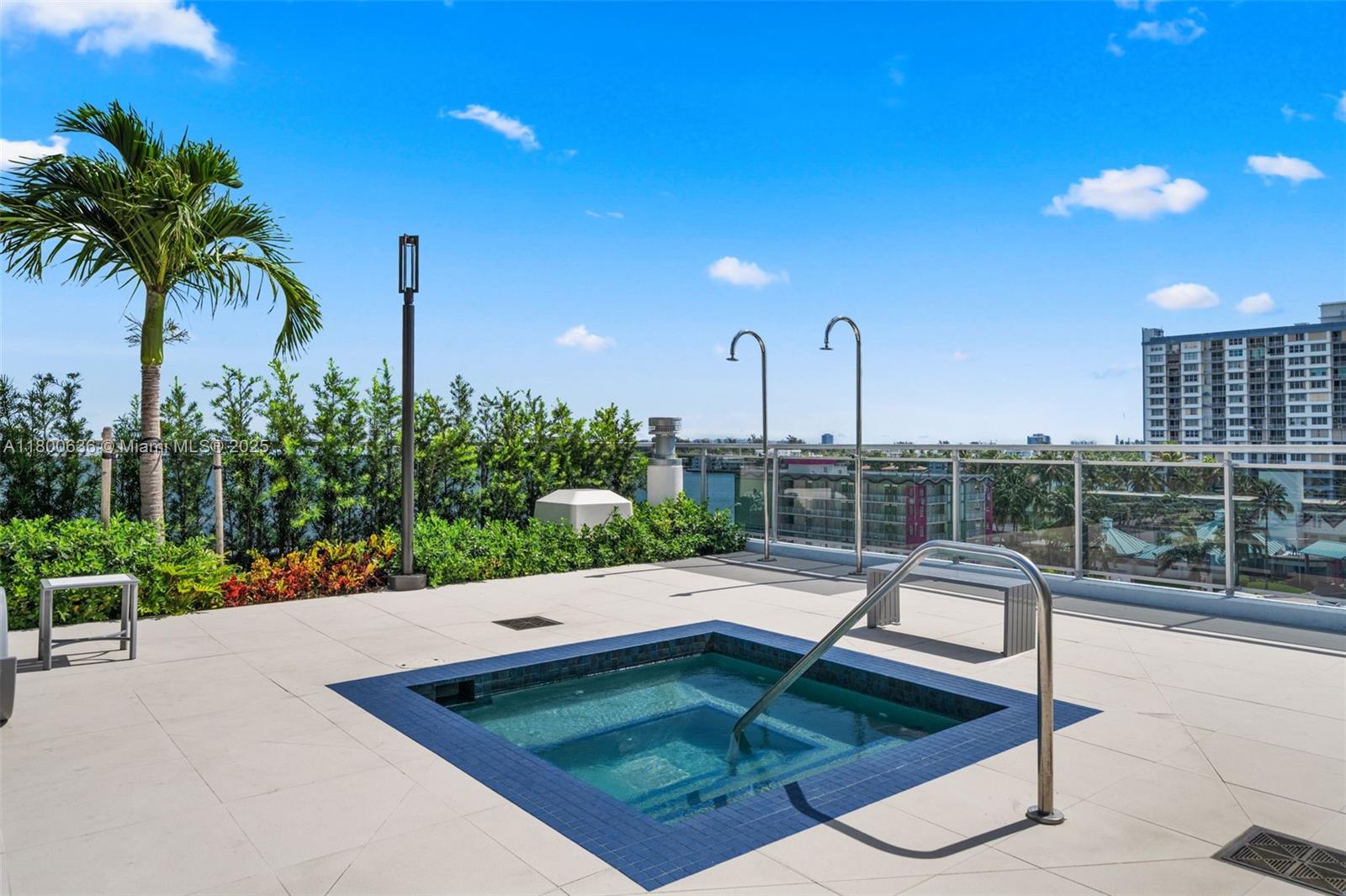 Residential, North Bay Village, Florida image 19
