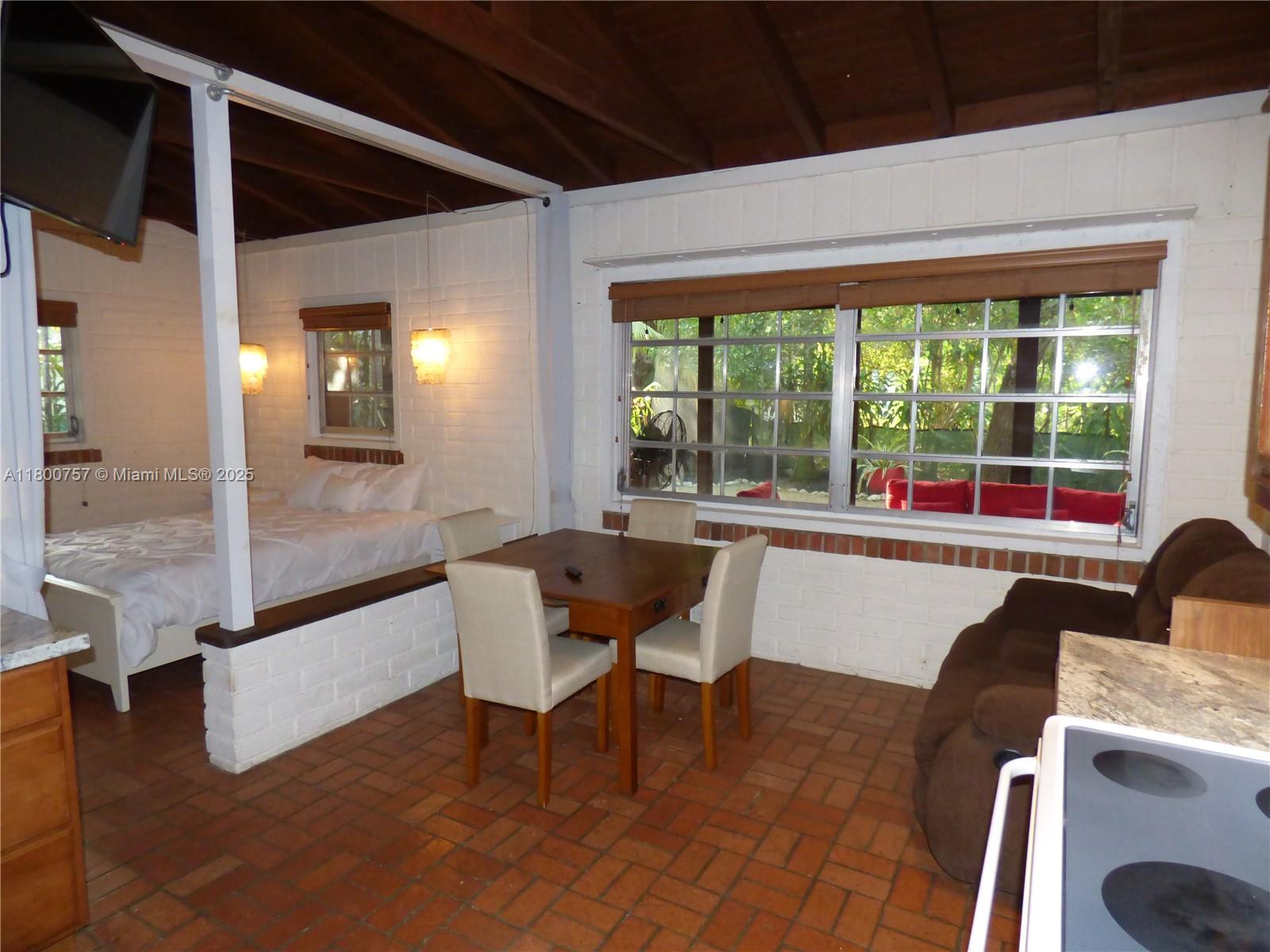 5858 SW 80th St, South Miami, Florida image 15