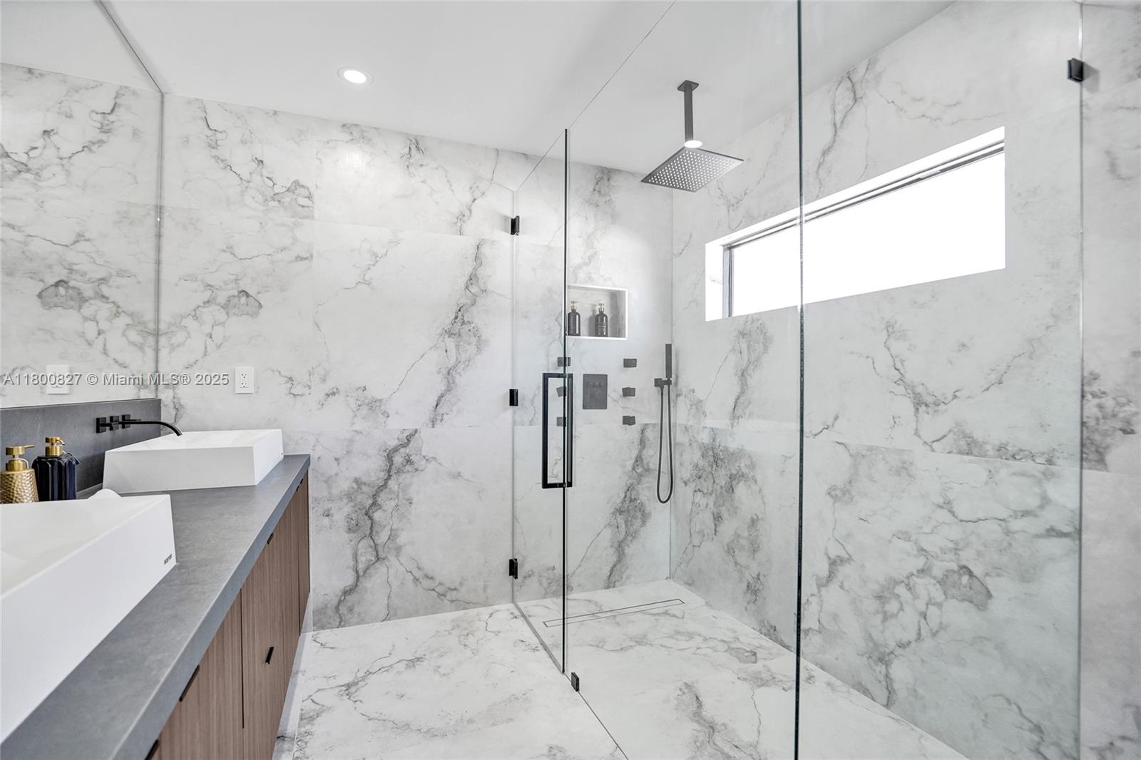 3010 NE 46th St, Fort Lauderdale, Florida image 27