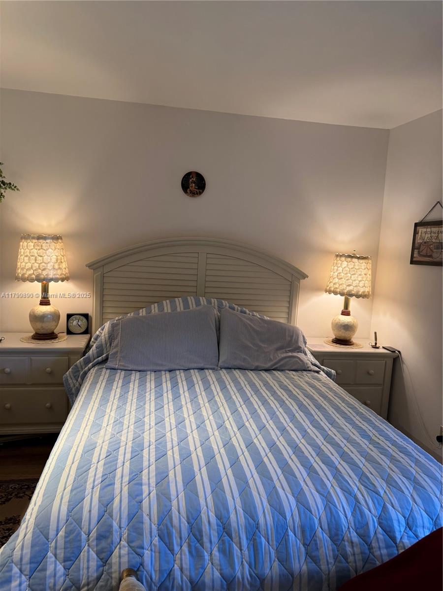 Residential, Sunrise, Florida image 32
