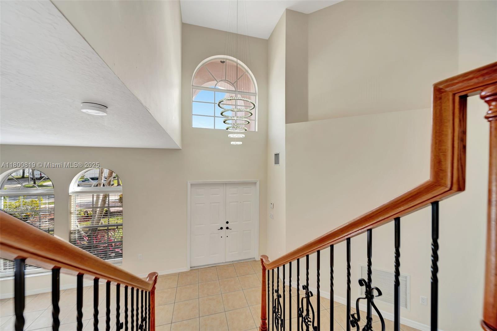 Listing Photo 11