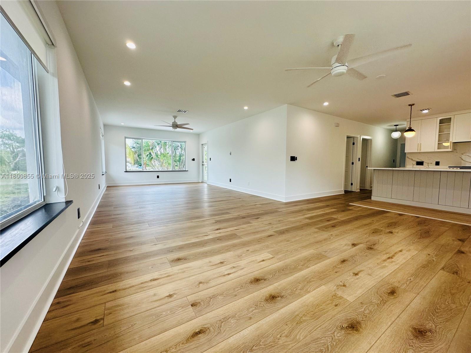 10361 NE 4th Ave, Miami Shores, Florida image 9