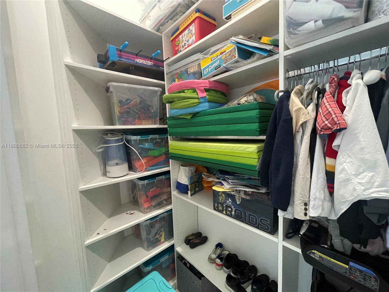 Residential, Hollywood, Florida image 21