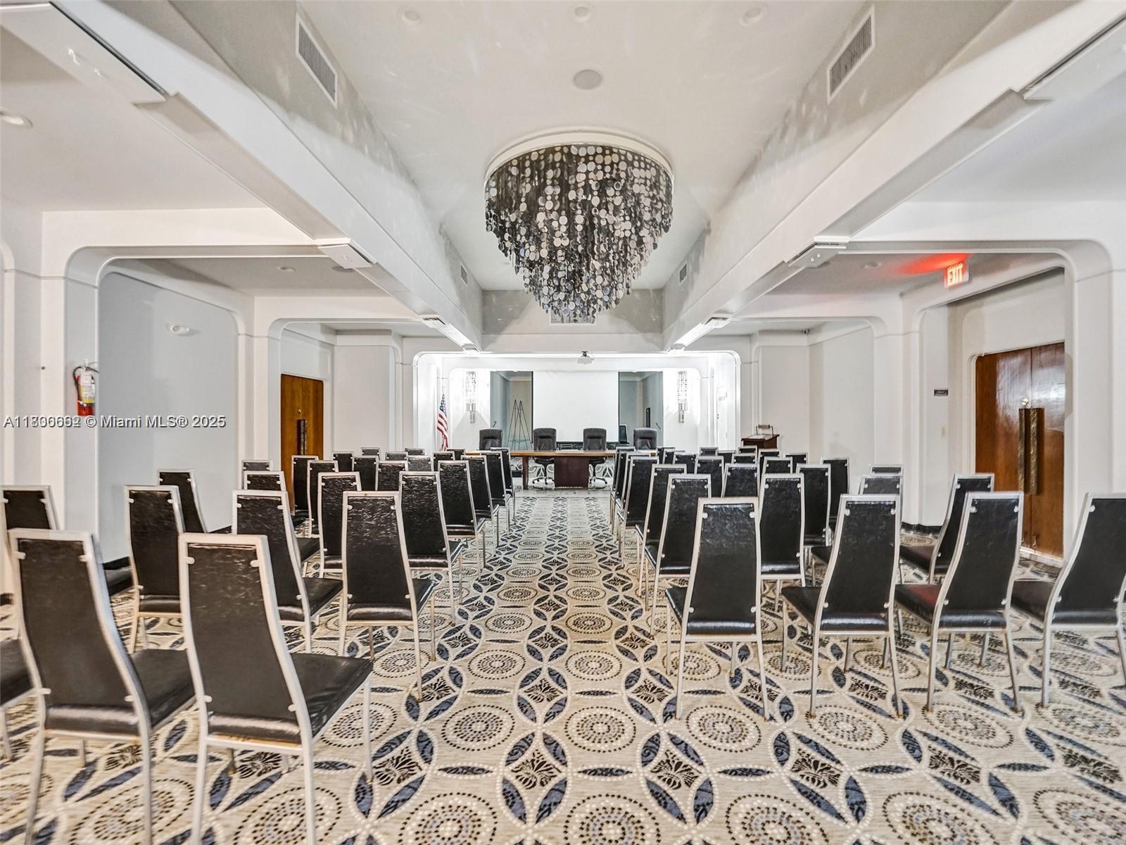 Residential, Hollywood, Florida image 31