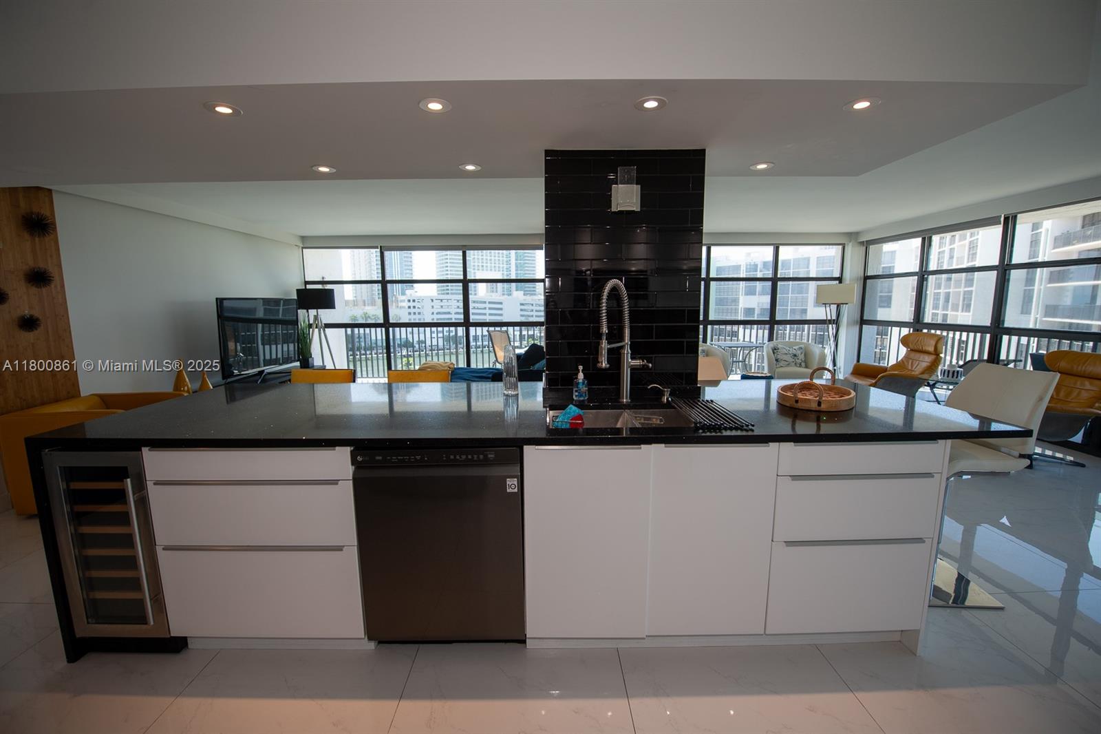 Property photo # 6