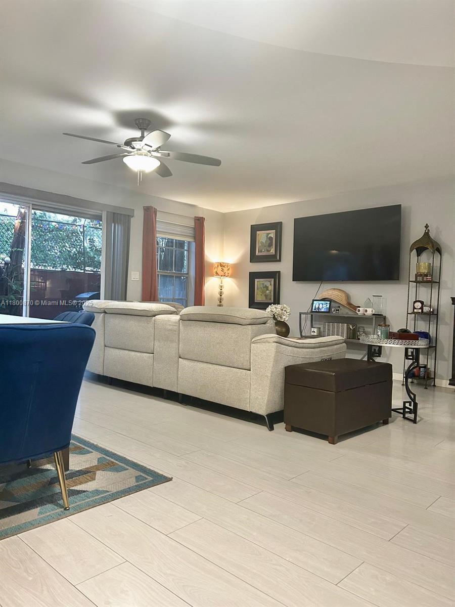 Property photo # 4