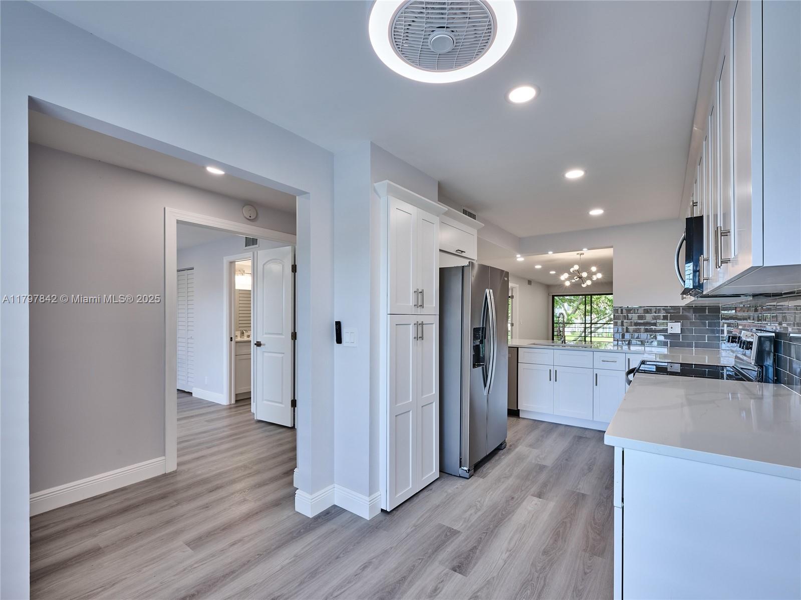 5380 Cedar Lake Dr #204, Boynton Beach, Florida image 11