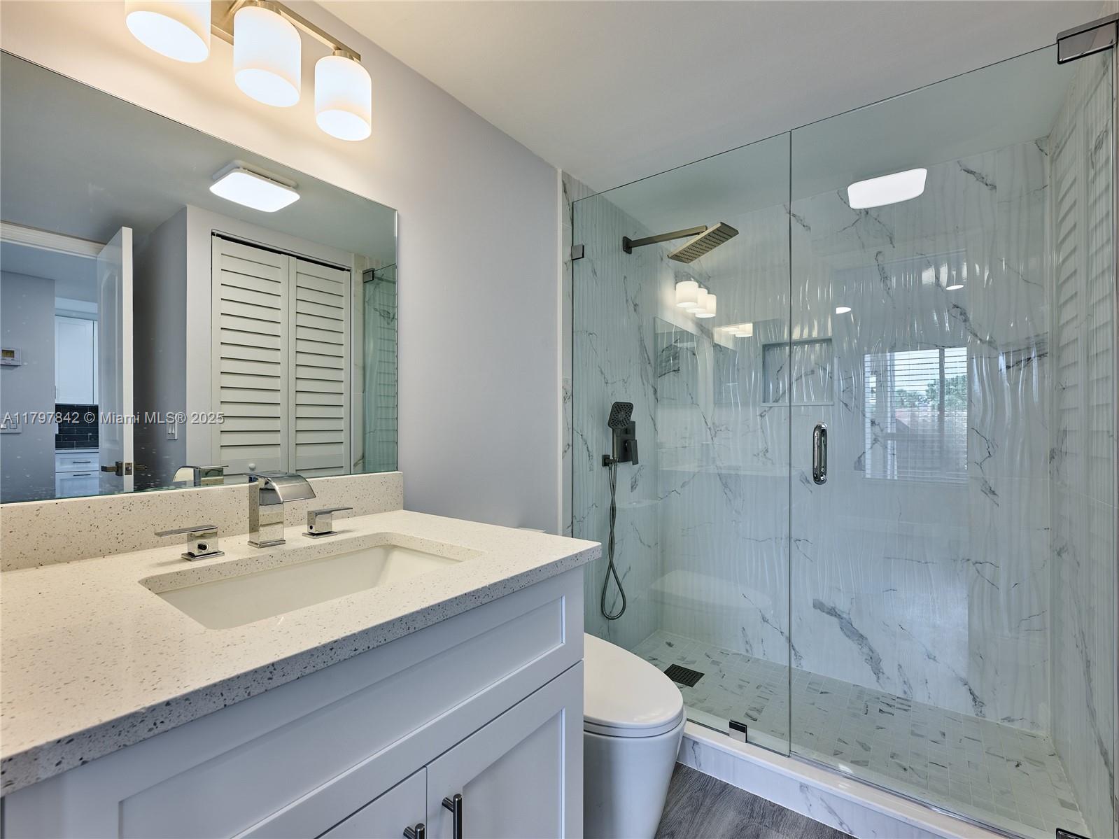 5380 Cedar Lake Dr #204, Boynton Beach, Florida image 16