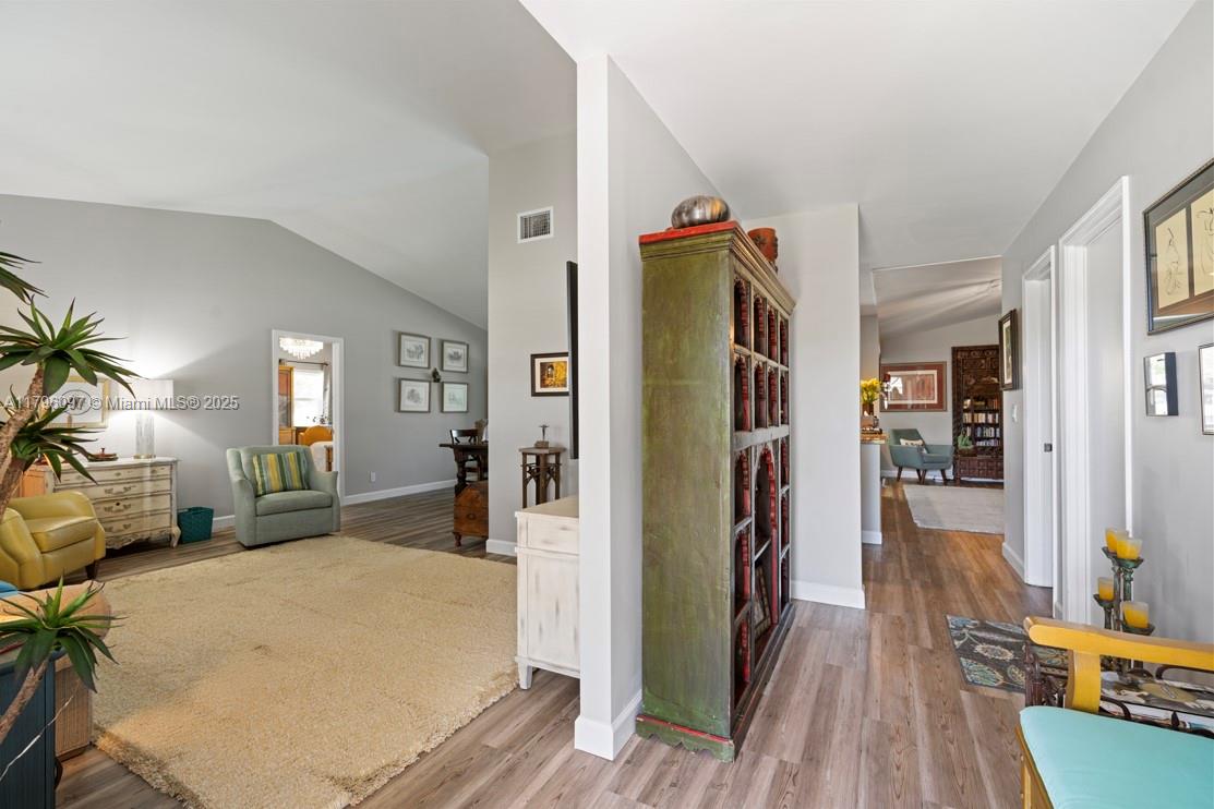 1151 NW 78th Ter, Plantation, Florida image 3