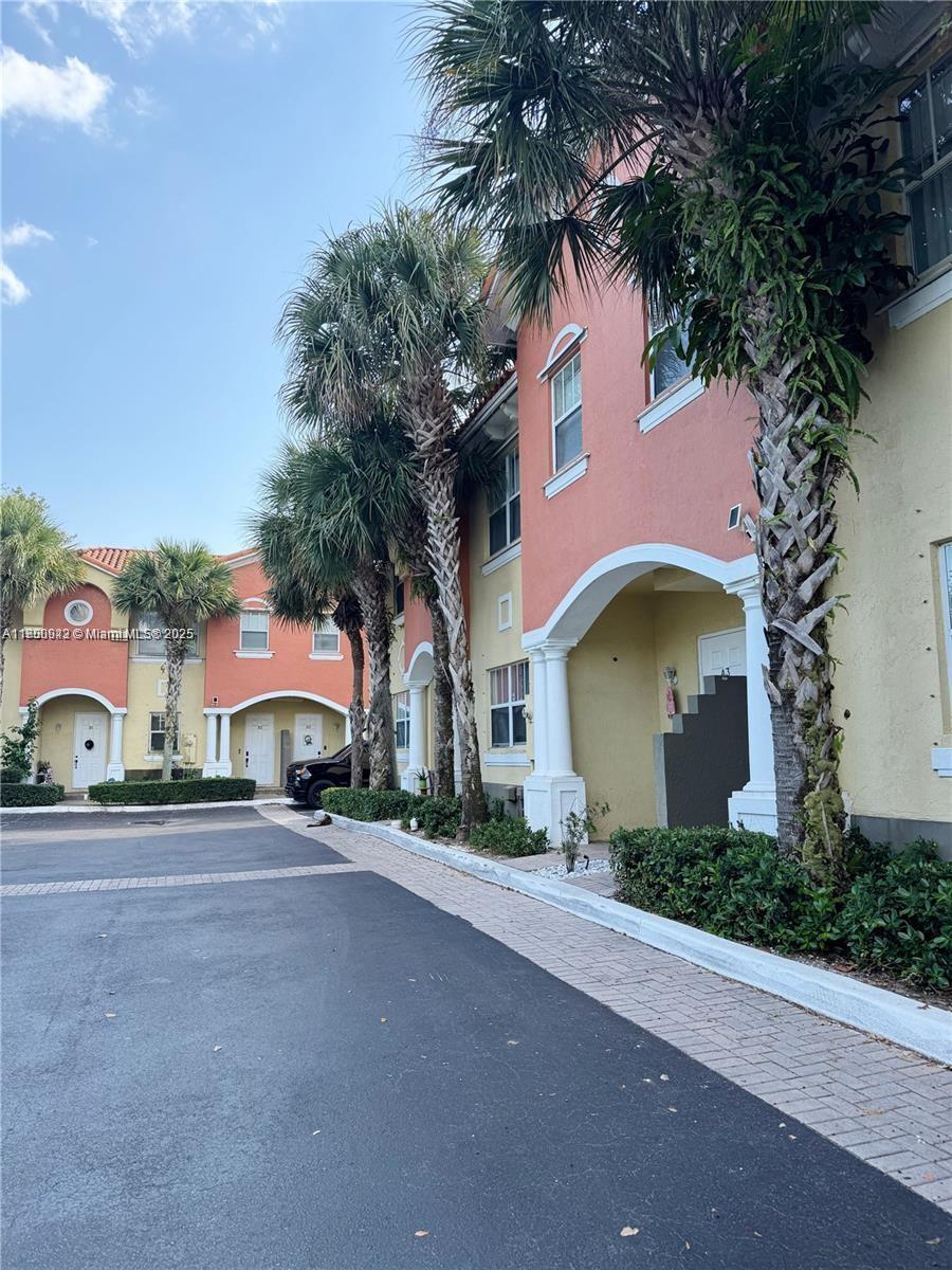 Property photo # 0