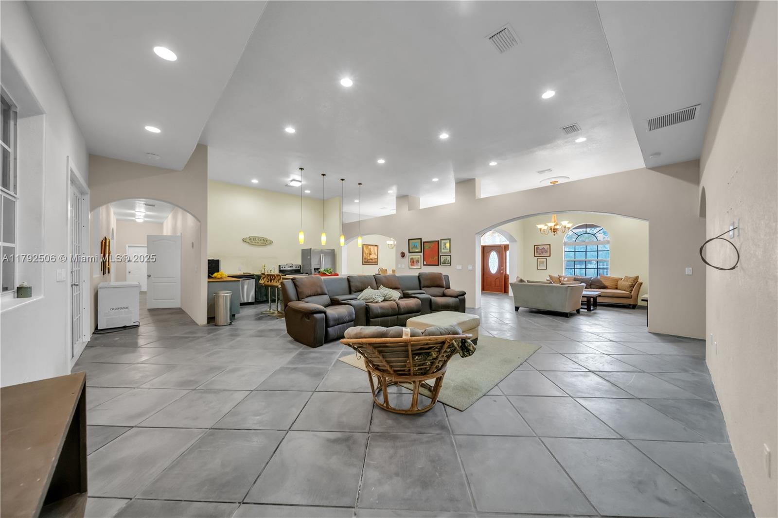 687 Montura Ave, Clewiston, Florida image 27