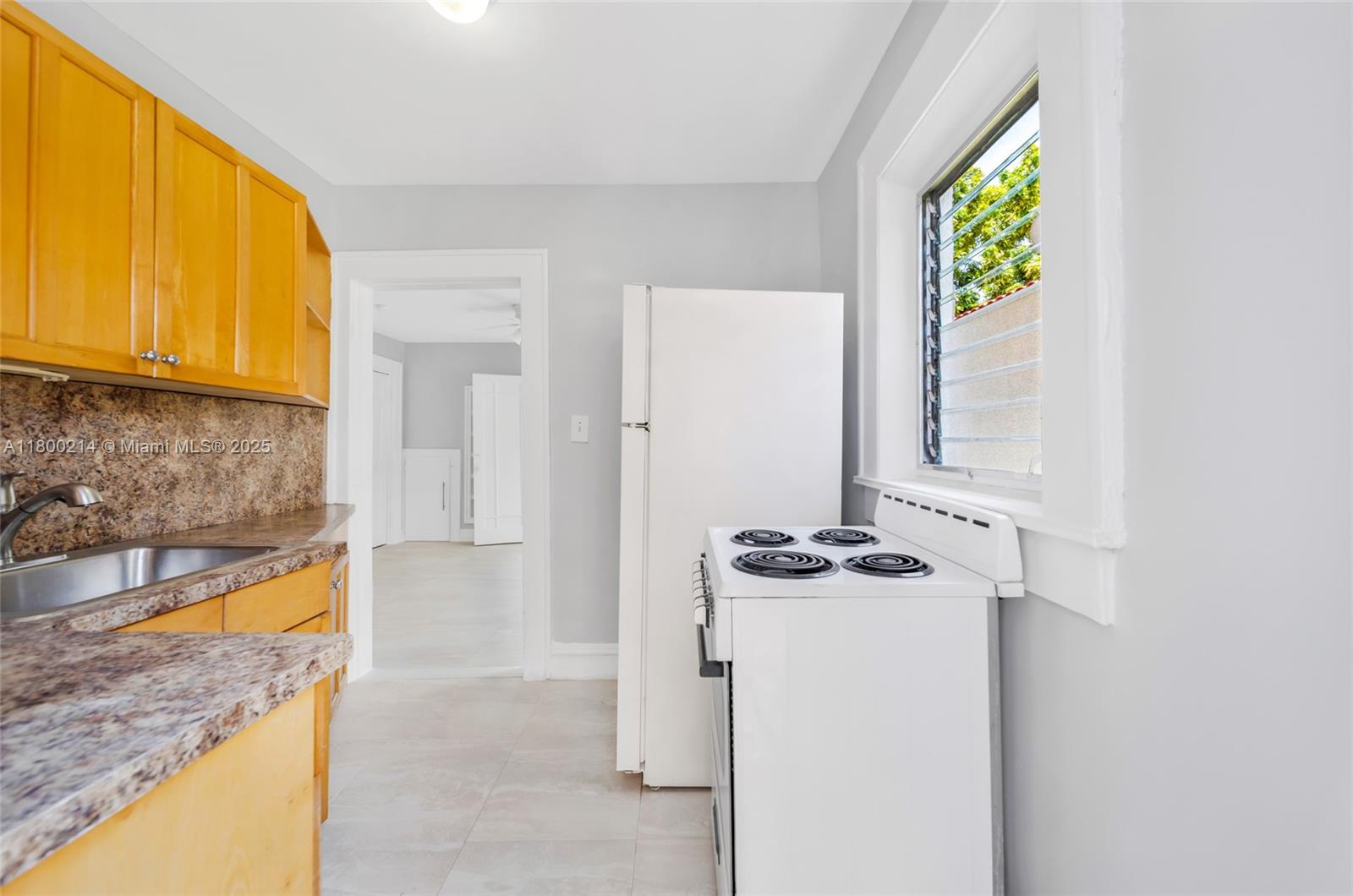 1621 Van Buren St, Hollywood, Florida image 15