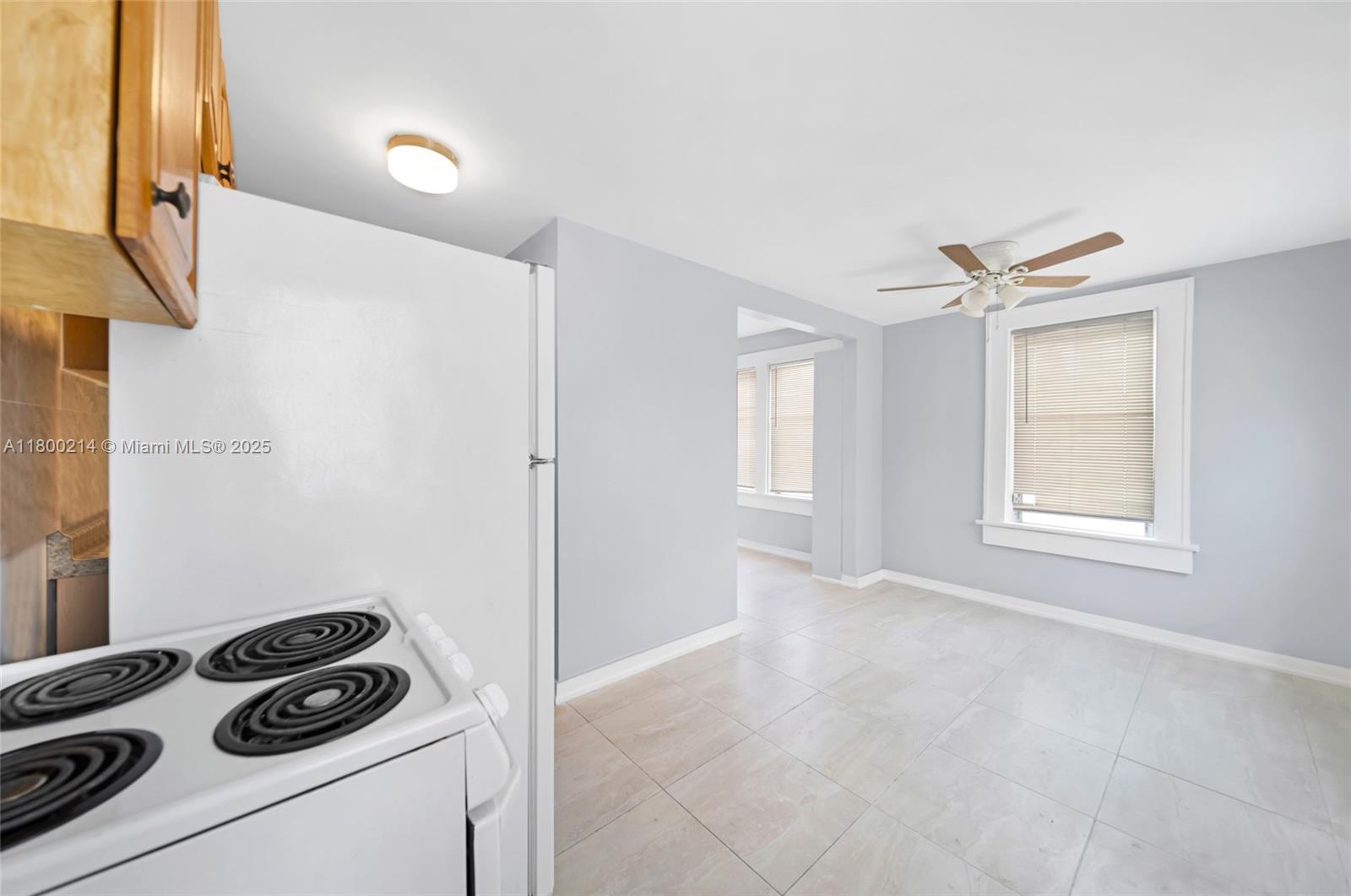 1621 Van Buren St, Hollywood, Florida image 17