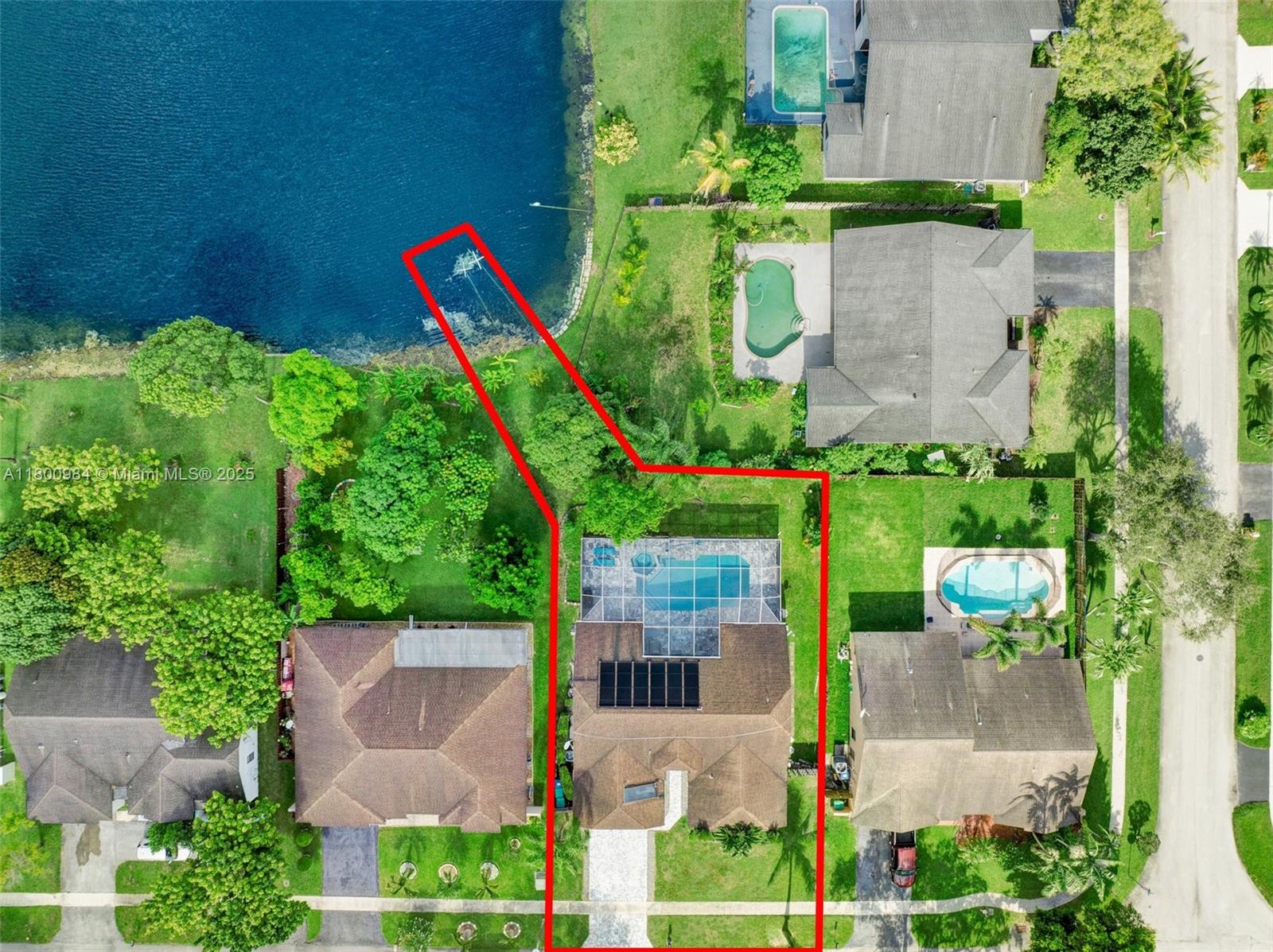 5260 NW 74th Ter, Lauderhill, Florida image 3