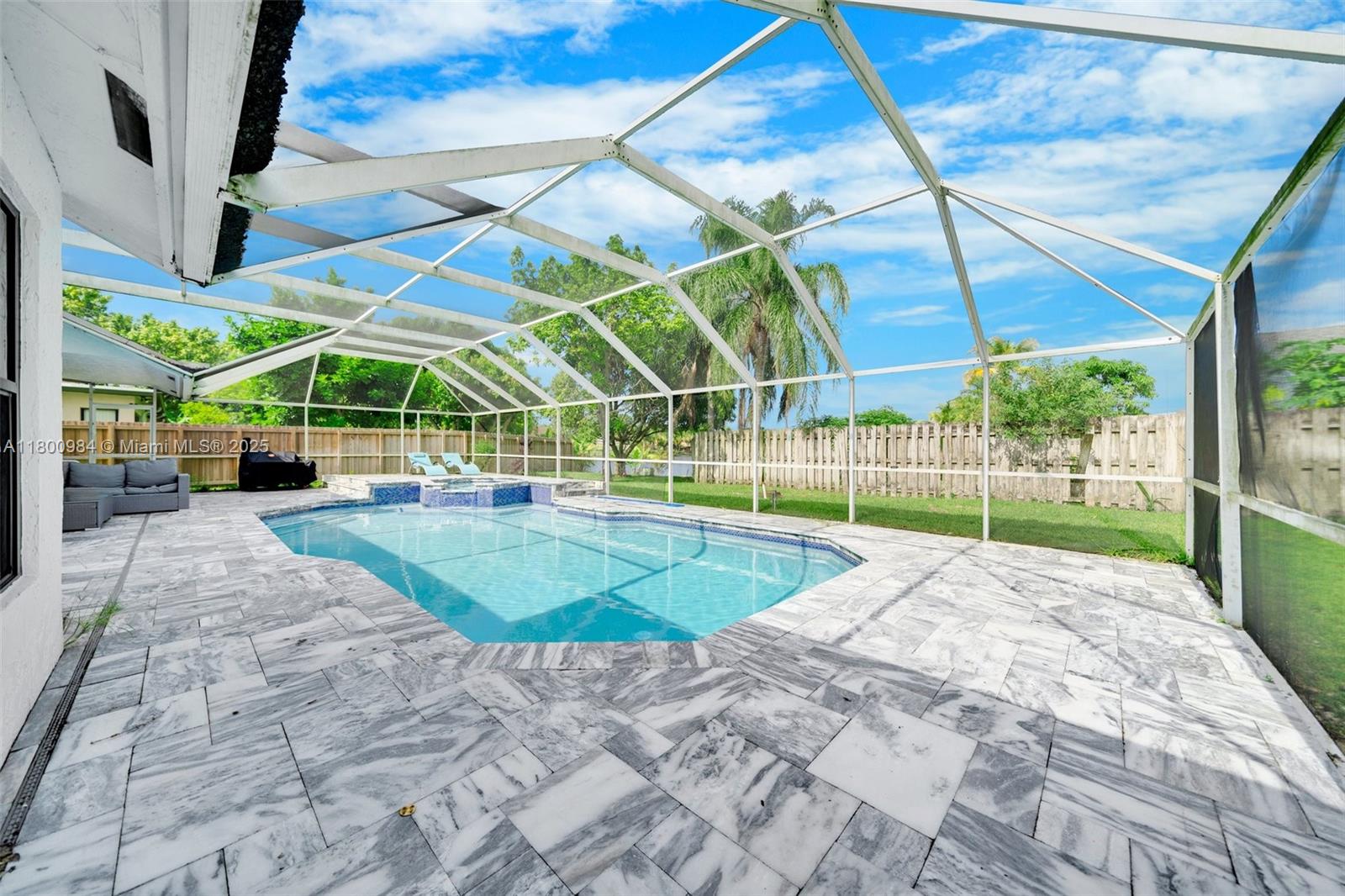 5260 NW 74th Ter, Lauderhill, Florida image 41