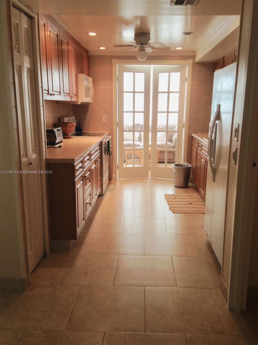 Property photo # 9