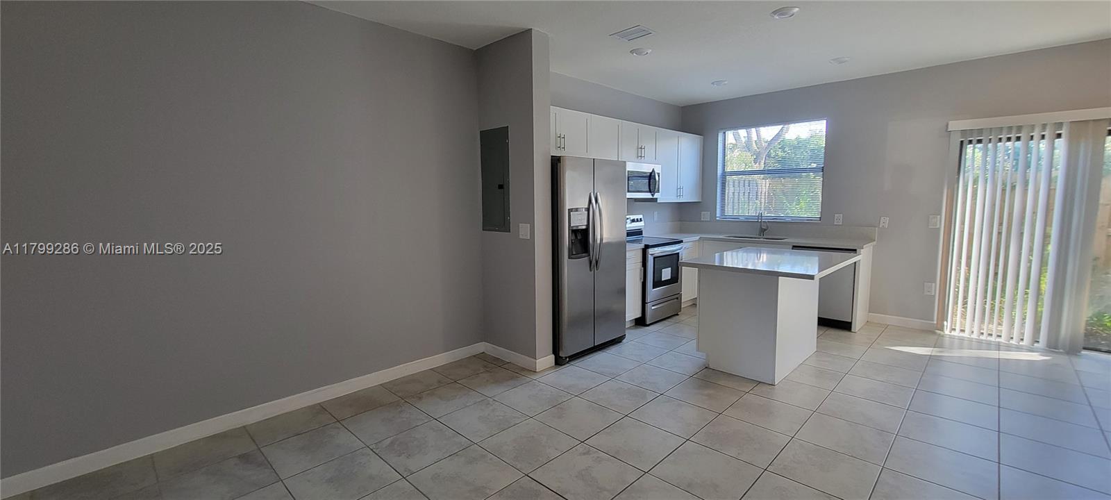 Property photo # 2
