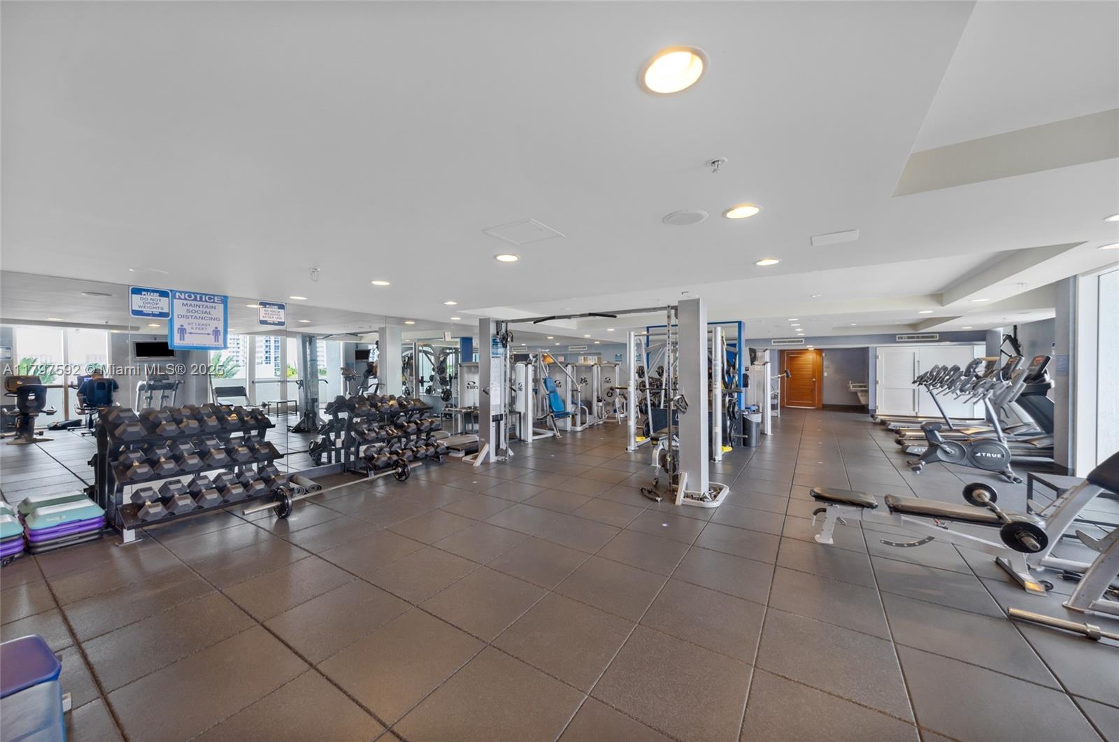 7910 Harbor Island Dr #1208, North Bay Village, Florida image 28