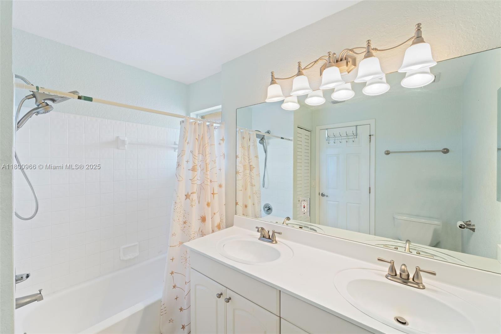 1106 NW 180th Ave, Pembroke Pines, Florida image 33