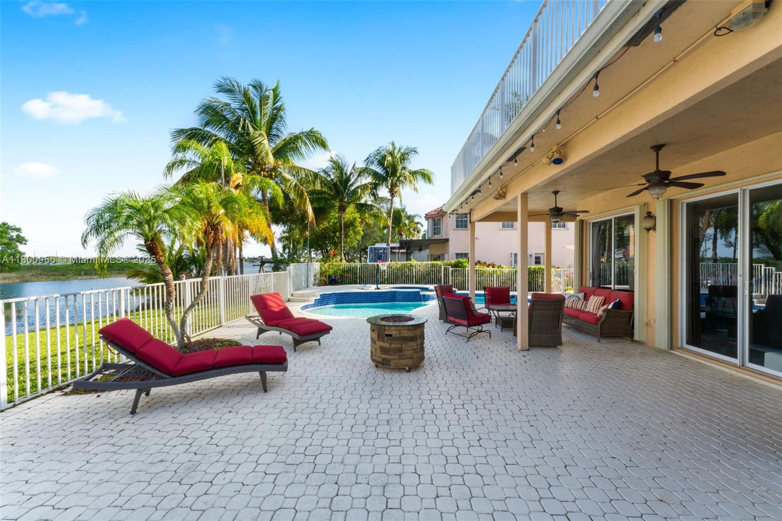 1106 NW 180th Ave, Pembroke Pines, Florida image 34