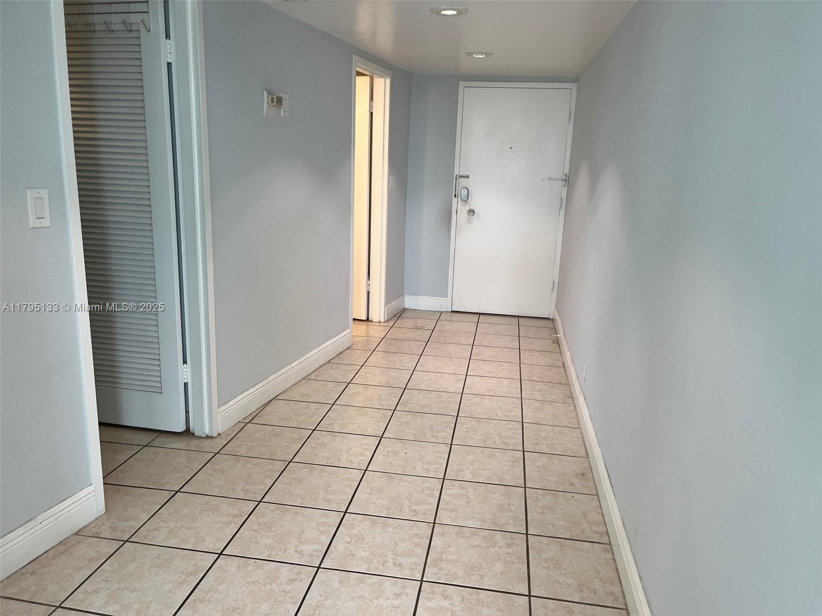900 Bay Dr #913, Miami Beach, Florida image 18