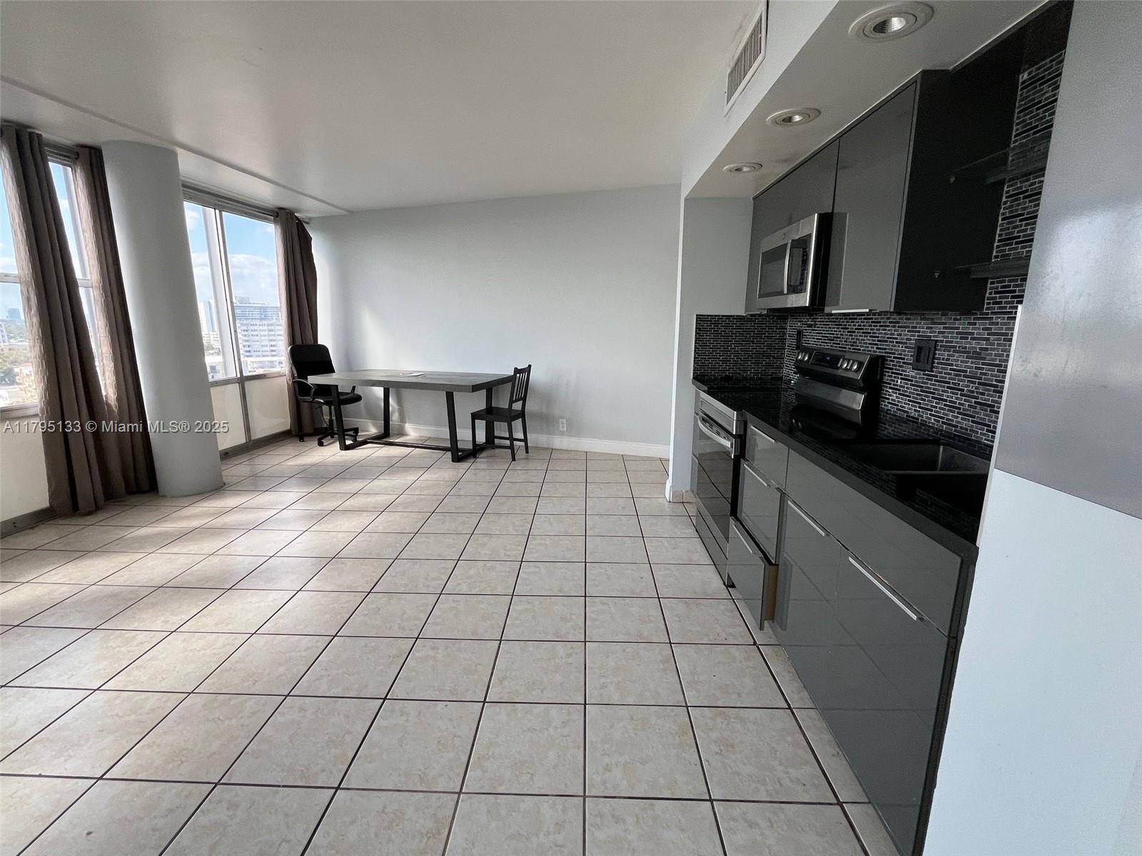 900 Bay Dr #913, Miami Beach, Florida image 8