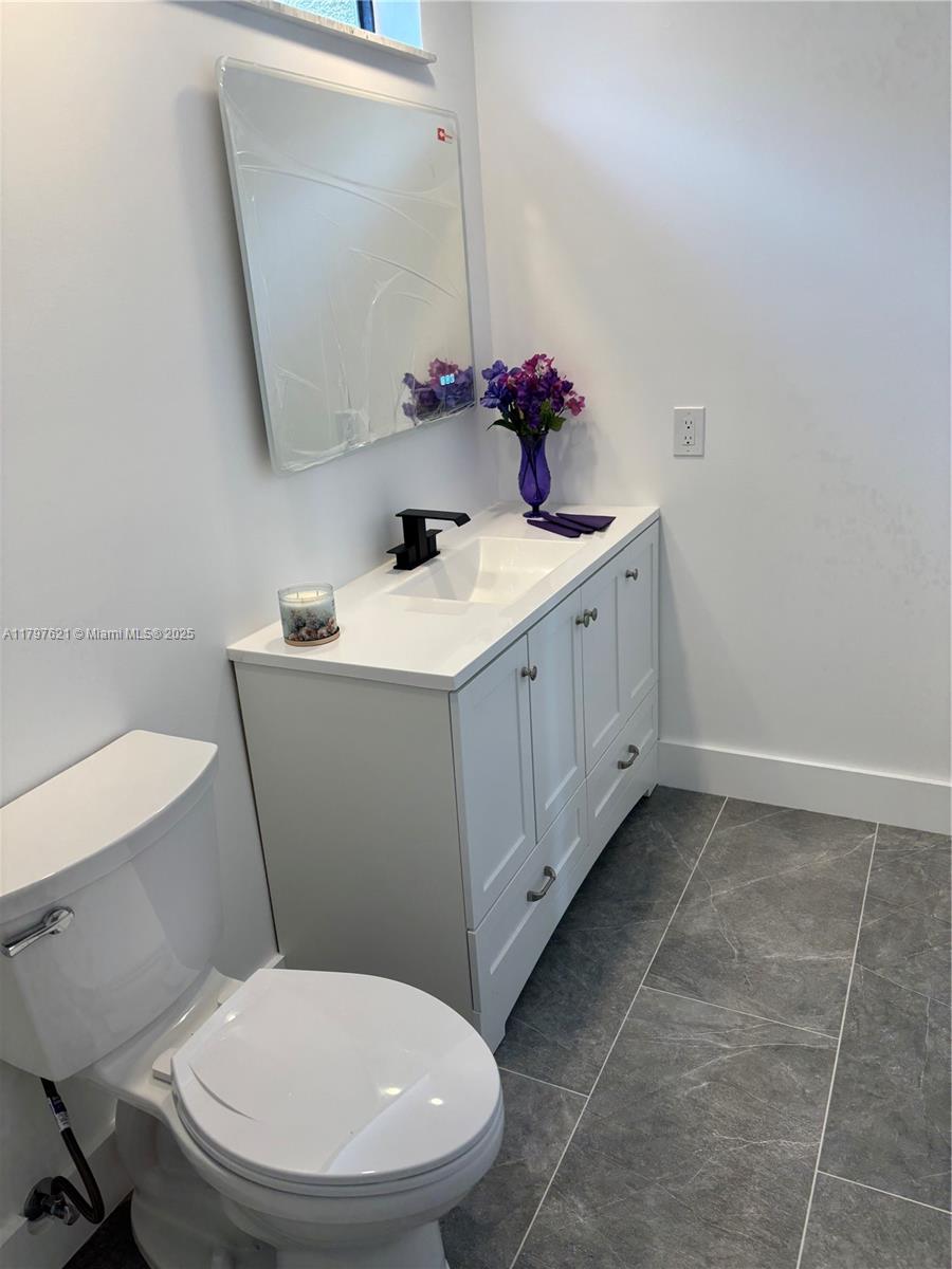 Listing Photo 8