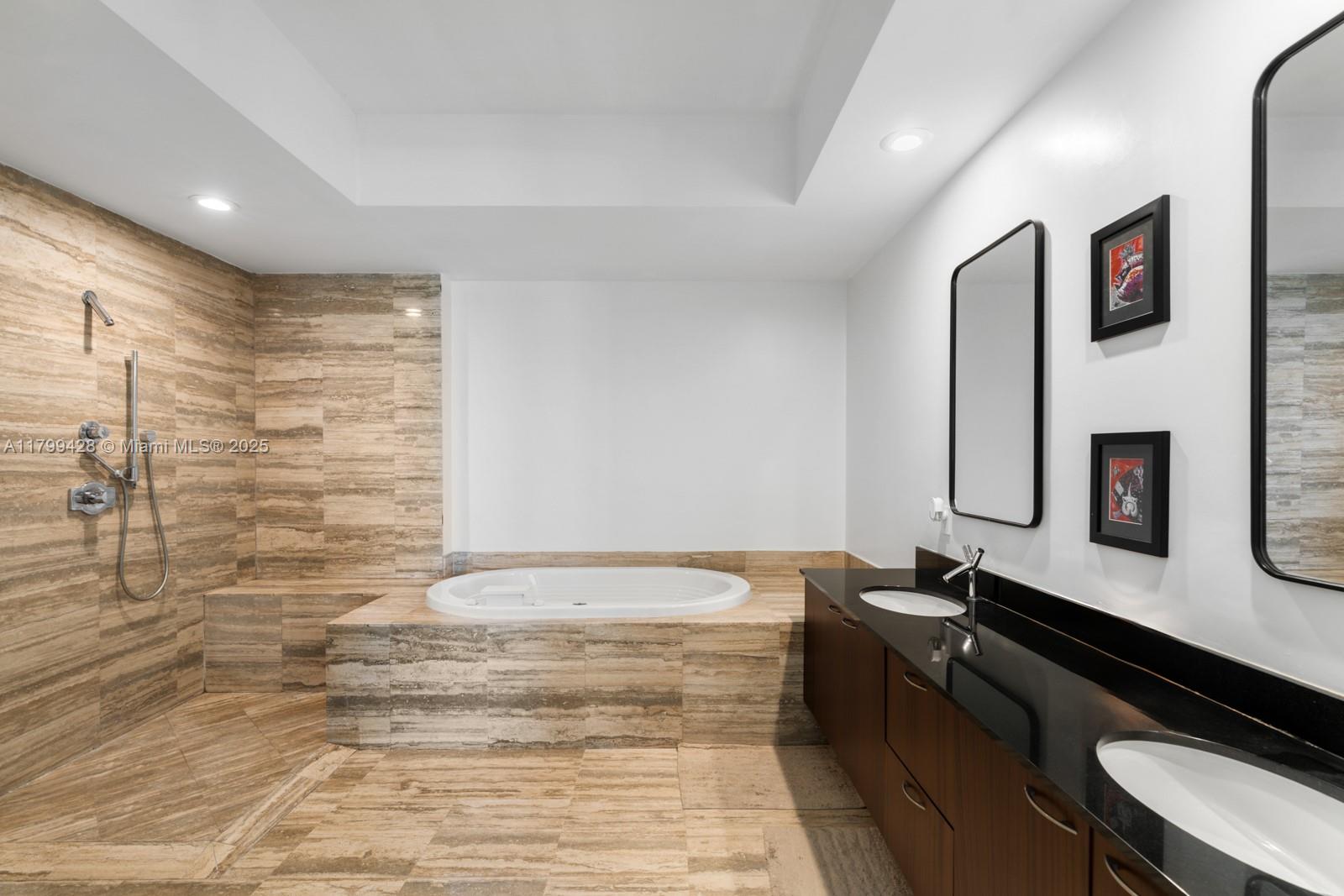 15901 Collins Ave #1207, Sunny Isles Beach, Florida image 13