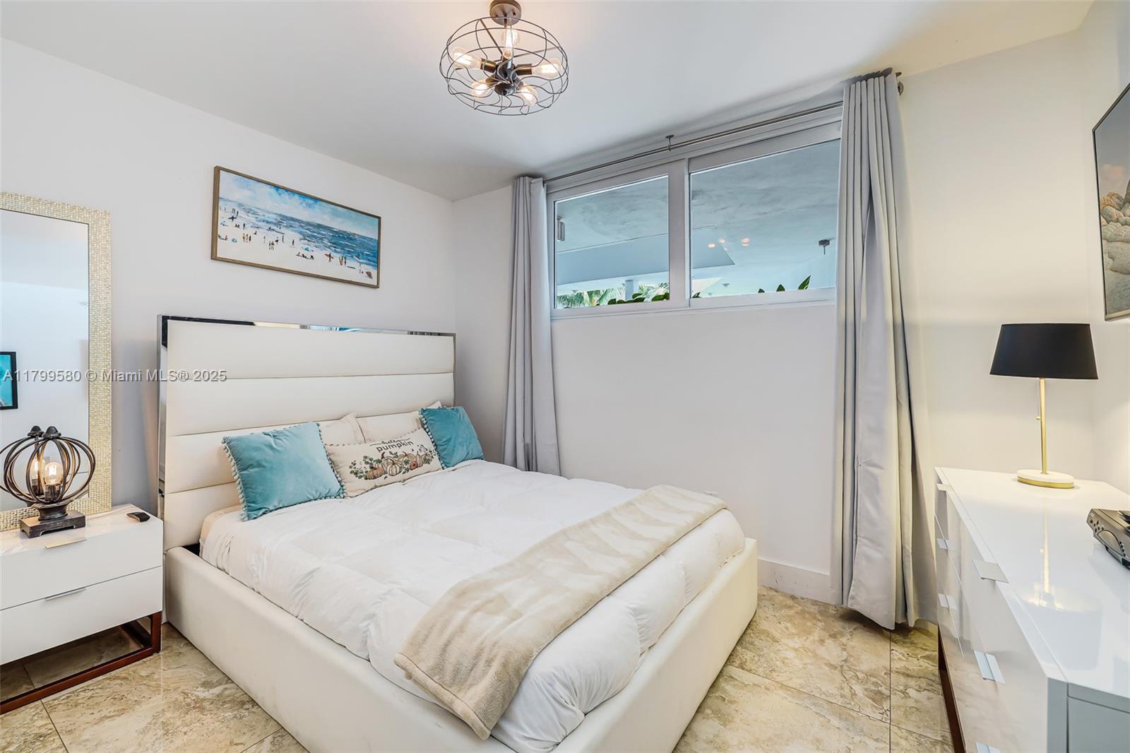 9821 E Bay Harbor Dr. #402, Bay Harbor Islands, Florida image 32
