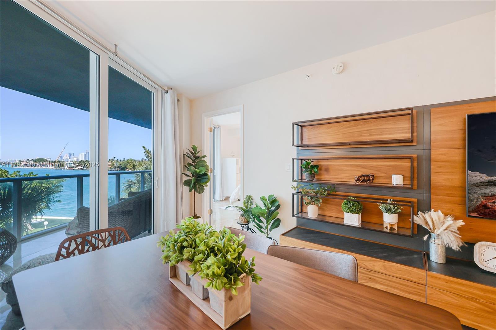 Property photo # 9