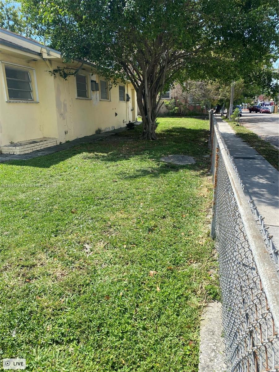 1268 SW 4th St, Miami, Florida image 6