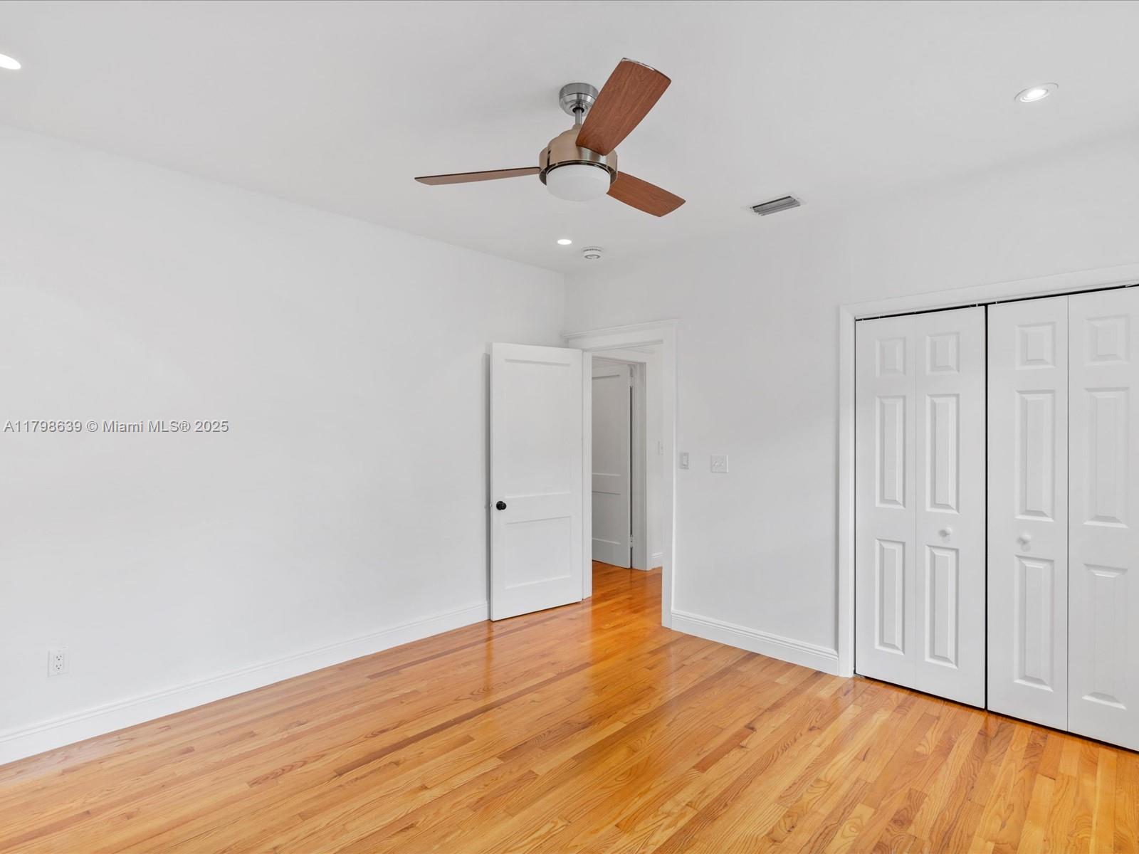 1125 Asturia Ave, Coral Gables, Florida image 23