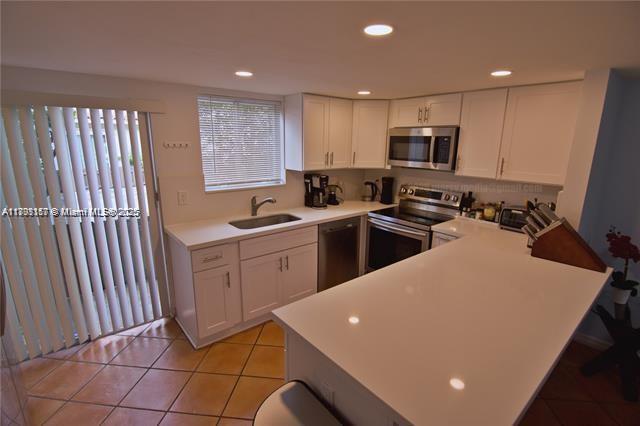 Property photo # 6